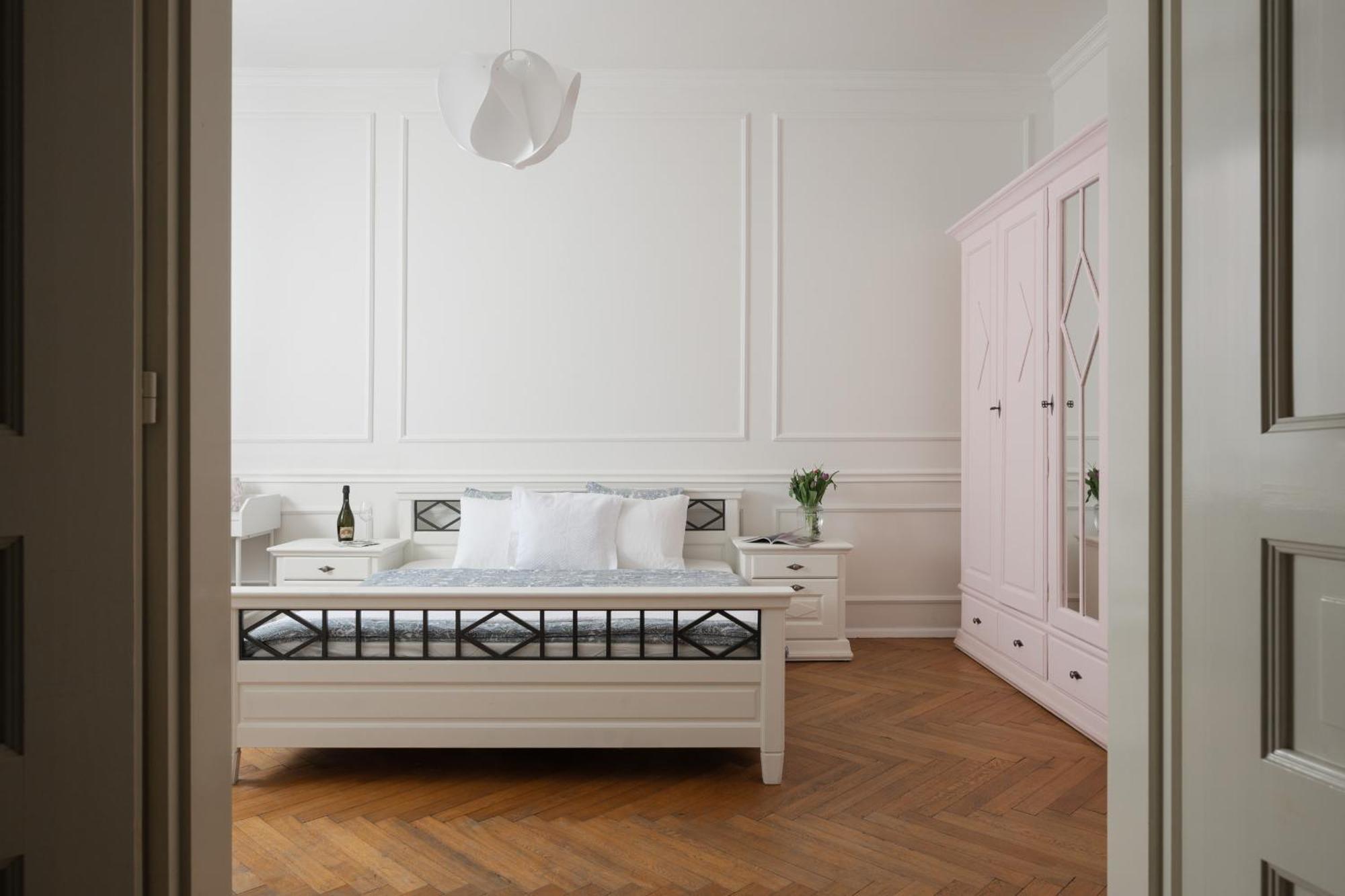 Airstay : Deluxe Old Town Apartmán